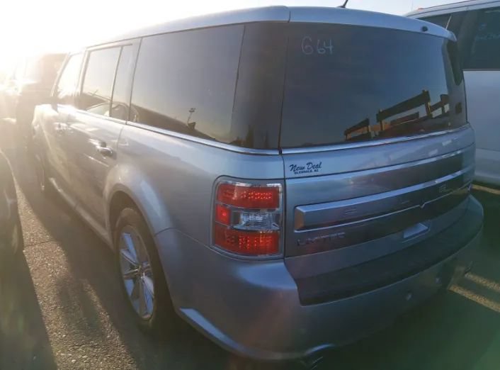 Used 2018 Ford Flex Limited FWD image 3