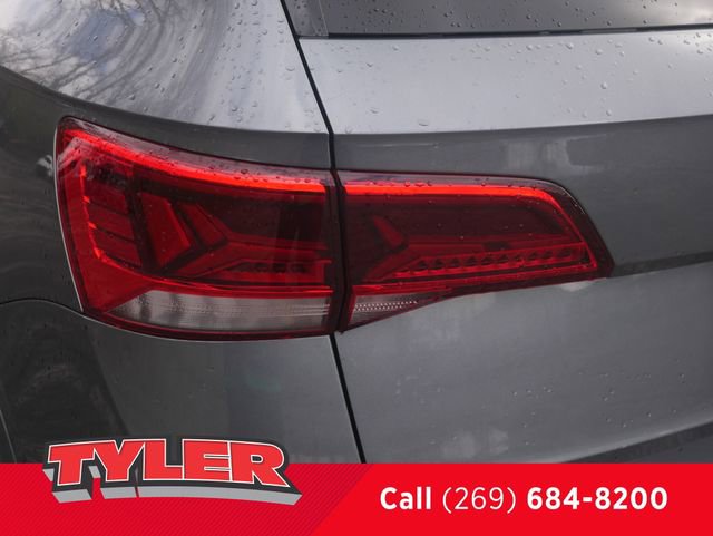 Used 2022 Volkswagen Taos SE image 15