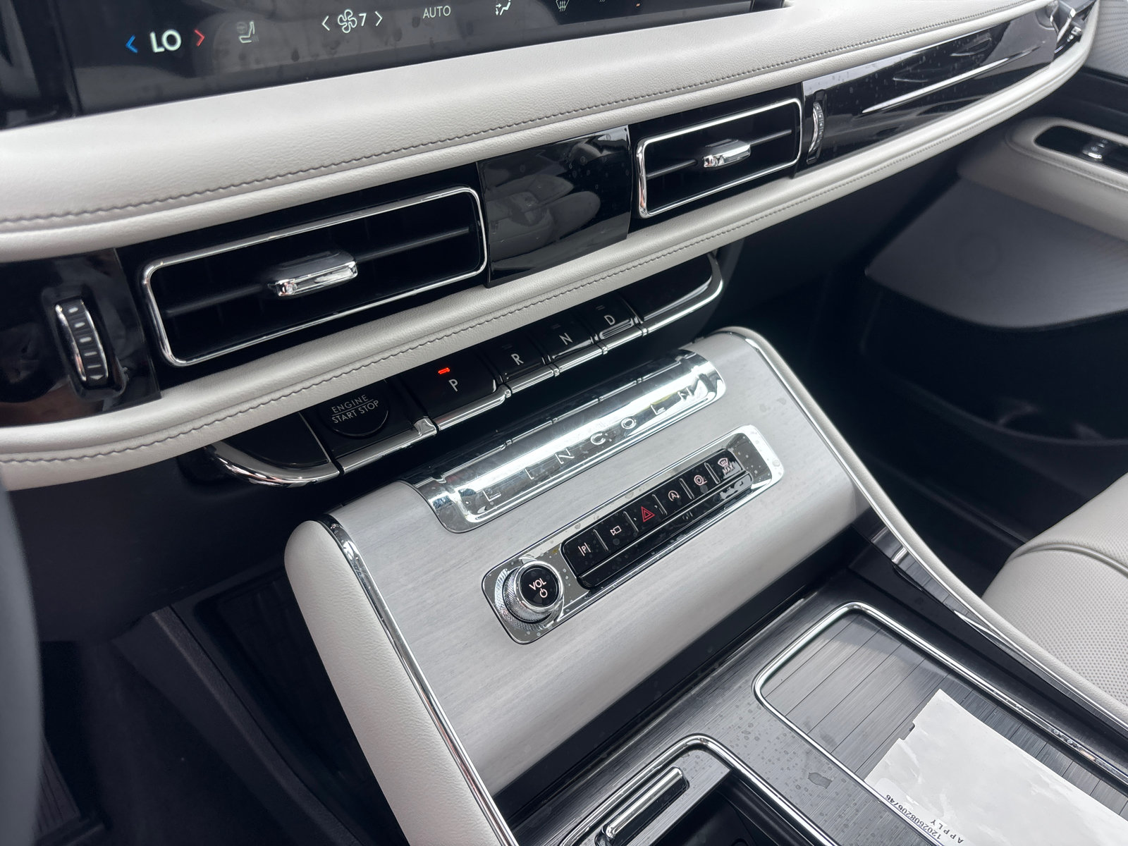 New 2027 Lincoln Aviator Reserve AWD/4WD image 20