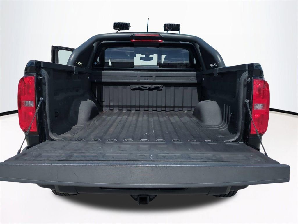 Used 2019 Chevrolet Colorado ZR2 w/ ZR2 Midnight Special Edition image 14