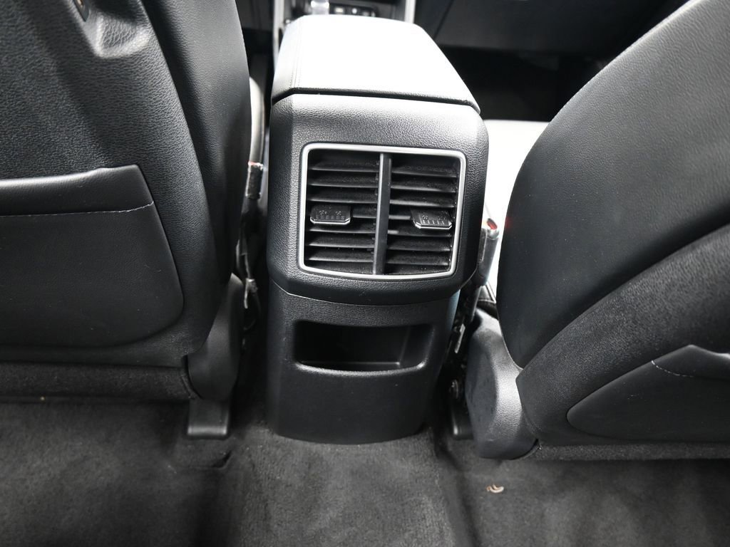 Used 2025 Kia Sportage EX image 40