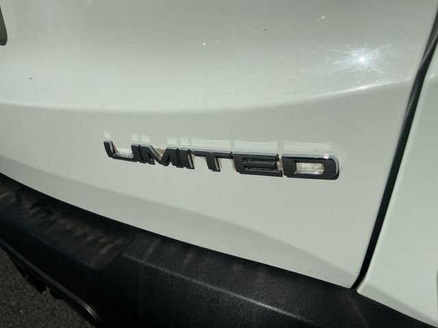 Used 2016 Jeep Renegade Limited AWD/4WD image 30