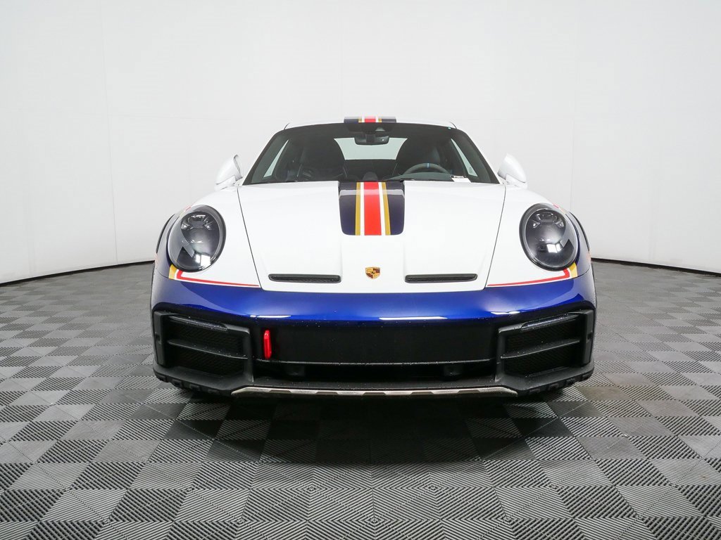 Certified 2023 Porsche 911 Dakar image 28