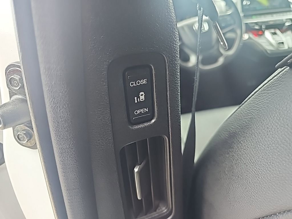 Used 2025 Honda Odyssey Sport-L image 31