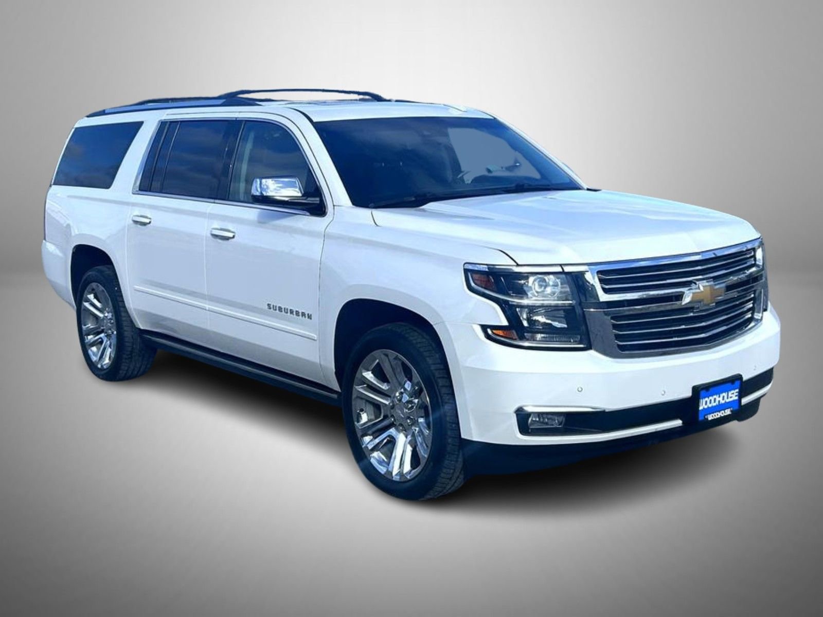 Used 2020 Chevrolet Suburban Premier w/ Premier Plus Edition image 3
