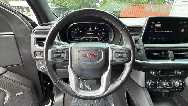 Used 2022 GMC Yukon SLT w/ SLT Luxury Package AWD/4WD image 28