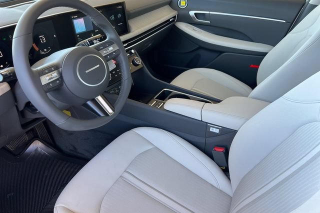 New 2026 Hyundai Sonata SEL FWD image 9