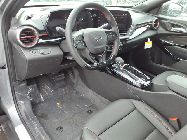 New 2026 Chevrolet Trax RS w/ Driver Confidence Package image 5