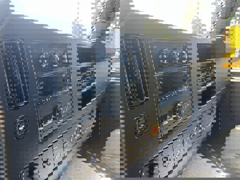 Used 2021 Chevrolet Express 2500 w/ Driver Convenience Package image 16