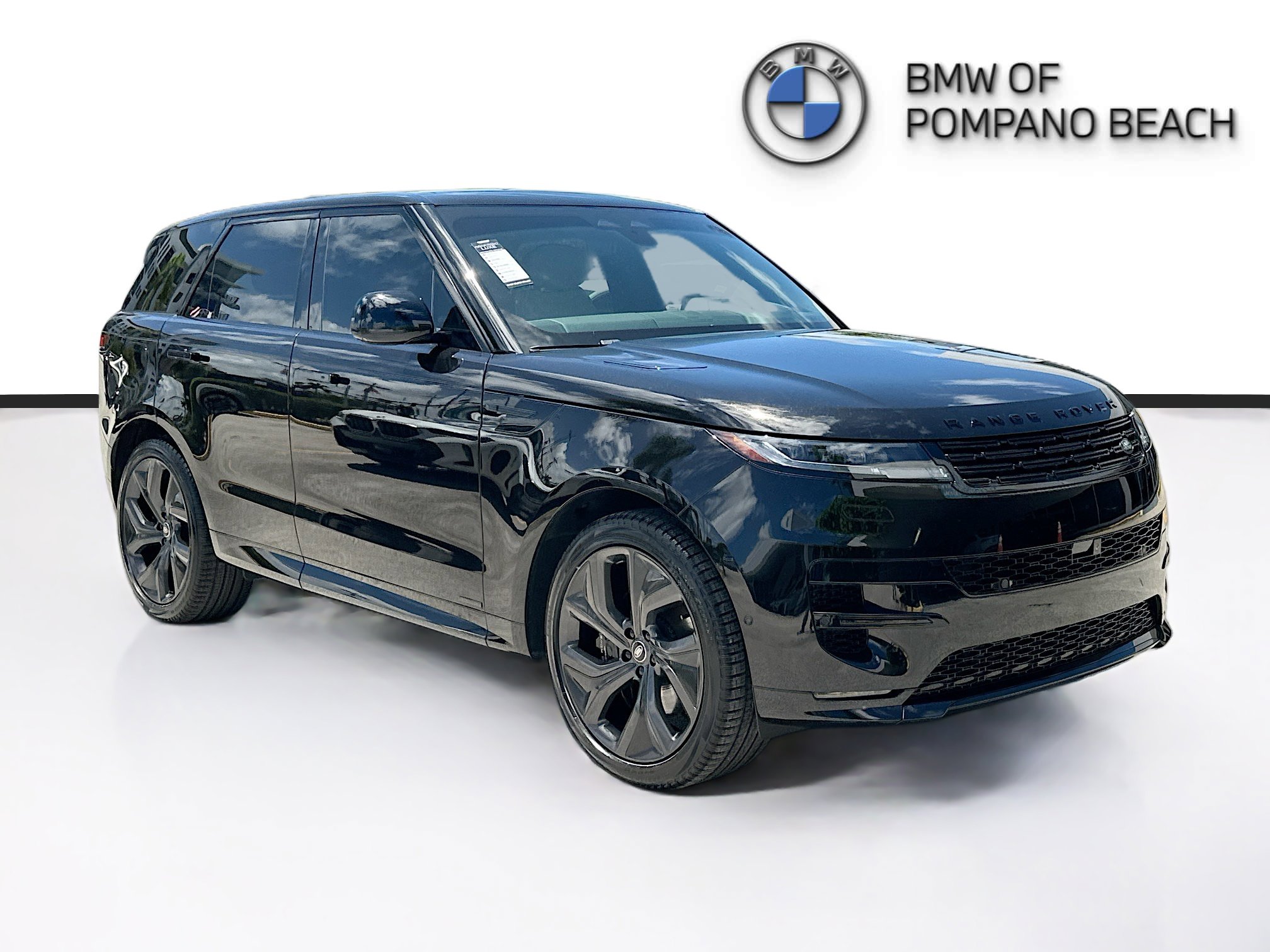 Used 2025 Land Rover Range Rover Sport Autobiography AWD/4WD image 1