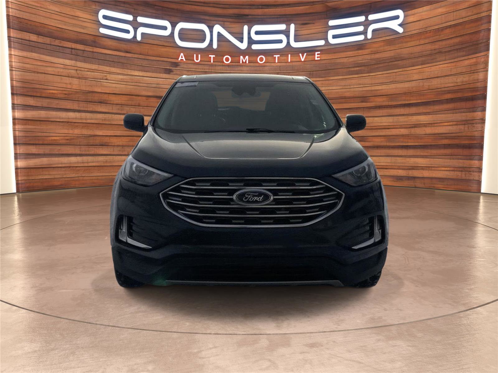 Used 2022 Ford Edge SEL w/ Convenience Package image 9