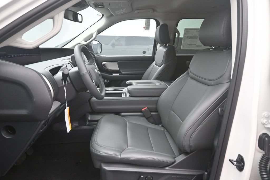New 2027 Ford Expedition Active RWD image 18