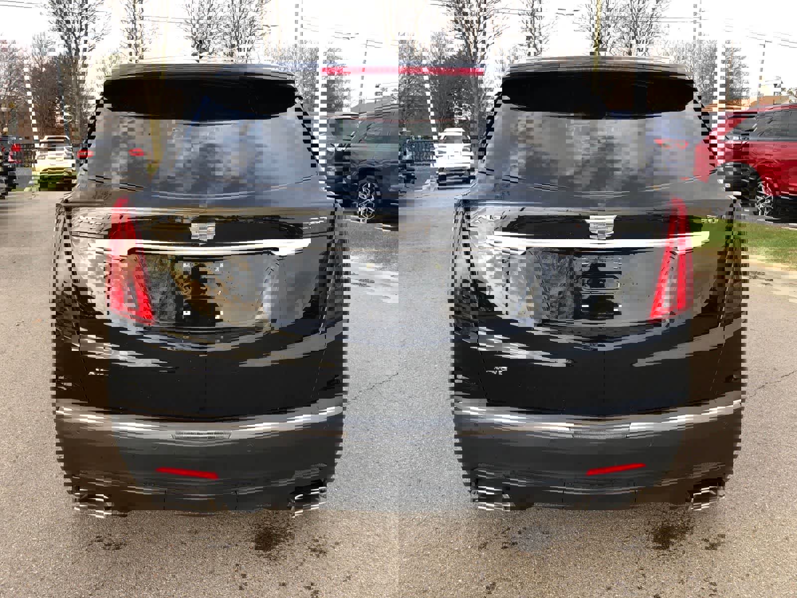 Certified 2023 Cadillac XT5 Luxury w/ LPO, Floor Liner Package image 4