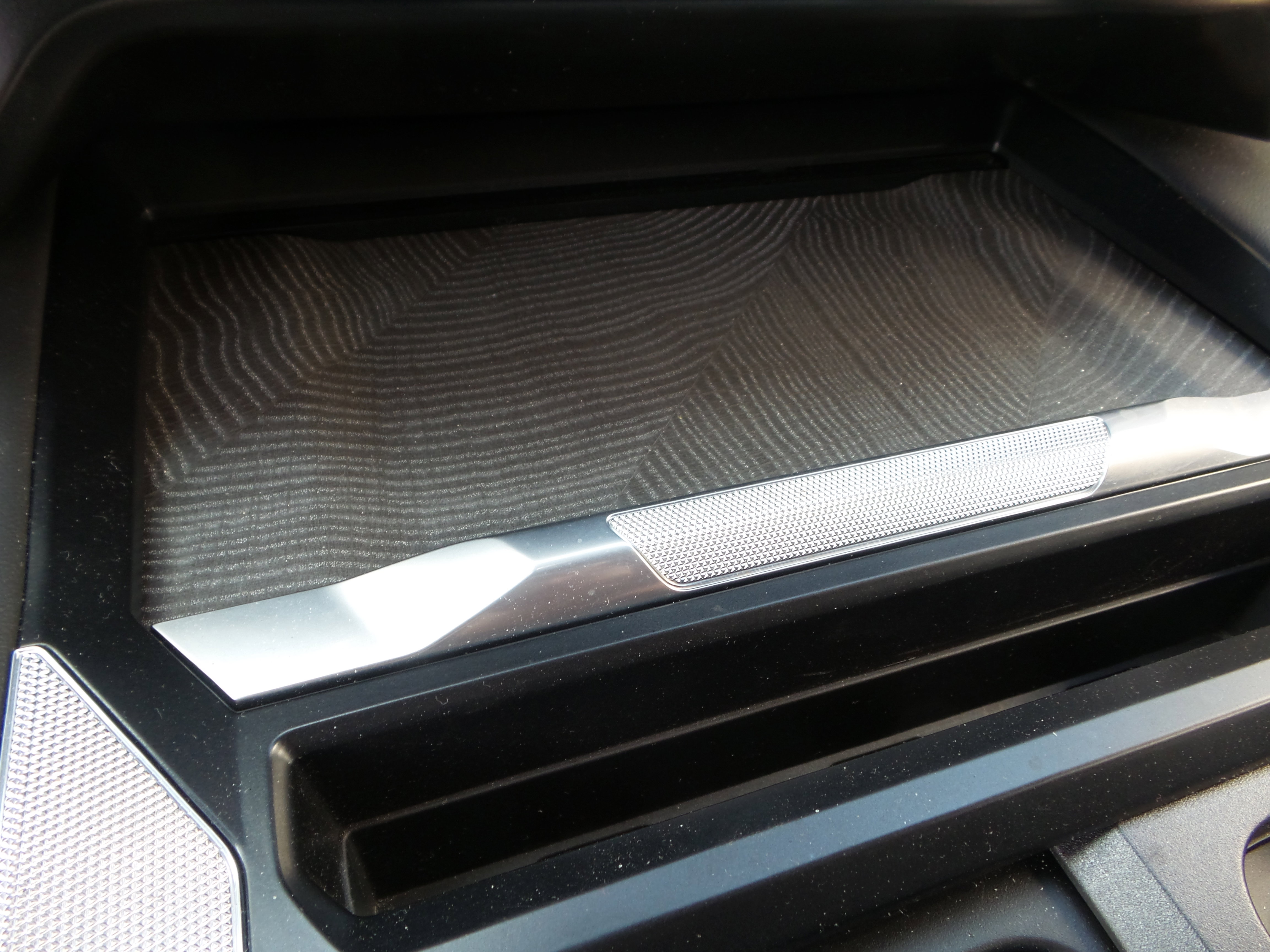 Used 2024 Ford F350 Platinum w/ FX4 Off-Road Package image 89