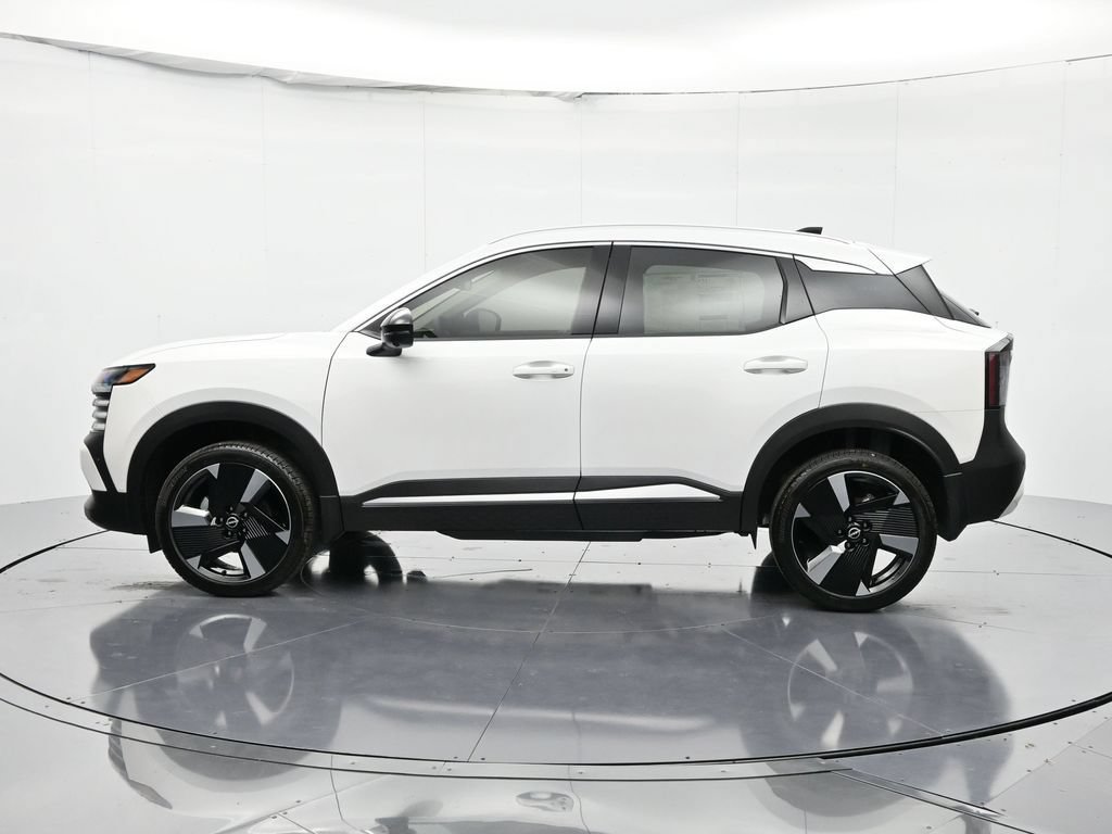 New 2026 Nissan Kicks SR FWD image 8