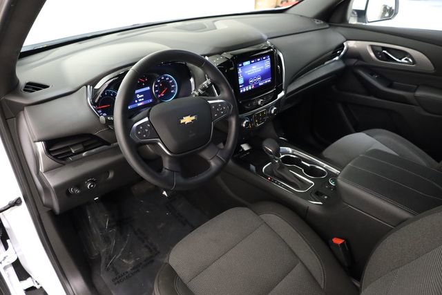 Used 2023 Chevrolet Traverse LT image 12