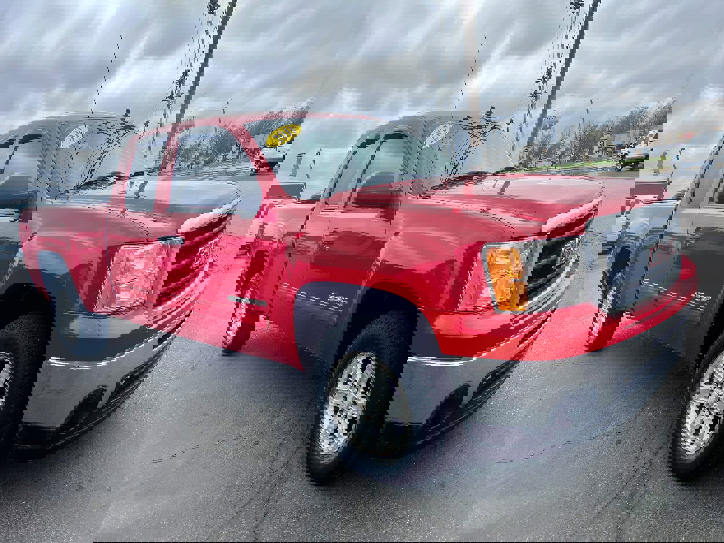 Used 2011 GMC Sierra 1500 SLE w/ Power Tech Package image 2