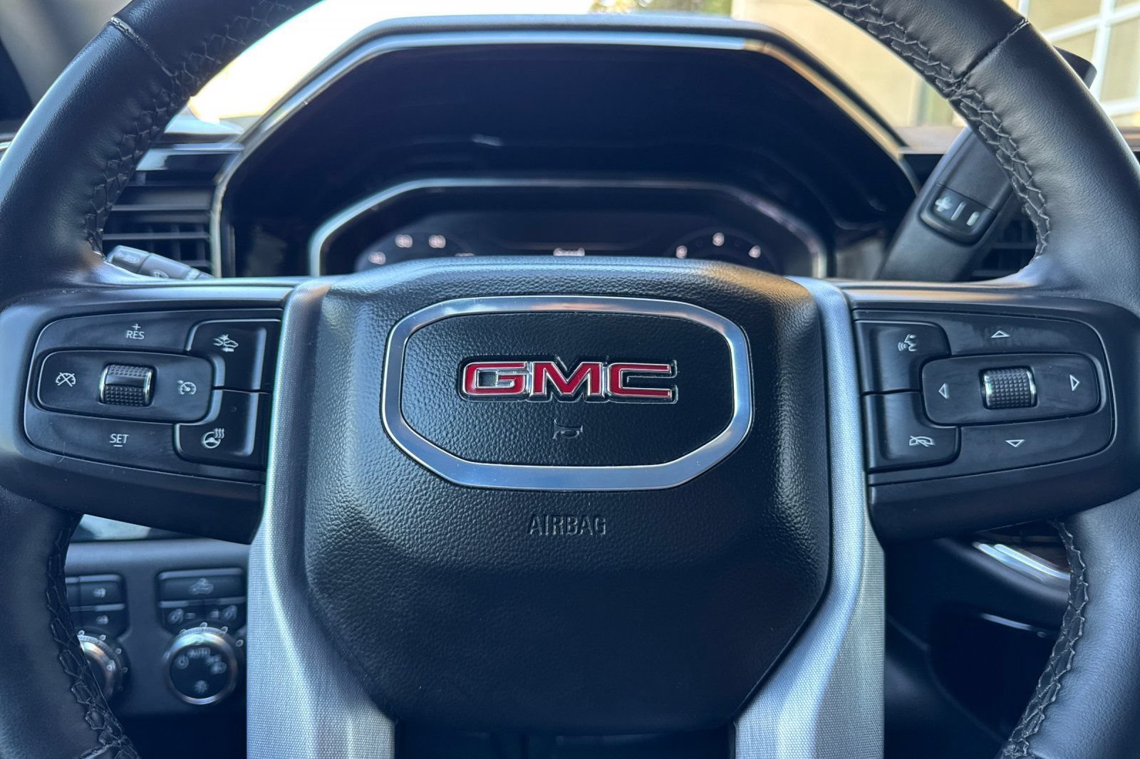Certified 2024 GMC Sierra 1500 SLE w/ X31 Off-Road Package AWD/4WD image 23