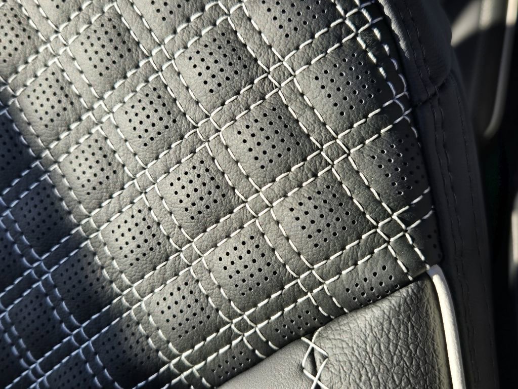 New 2026 GMC Acadia Denali w/ Super Cruise Package image 19