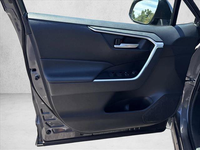 Certified 2025 Toyota RAV4 XLE FWD image 11