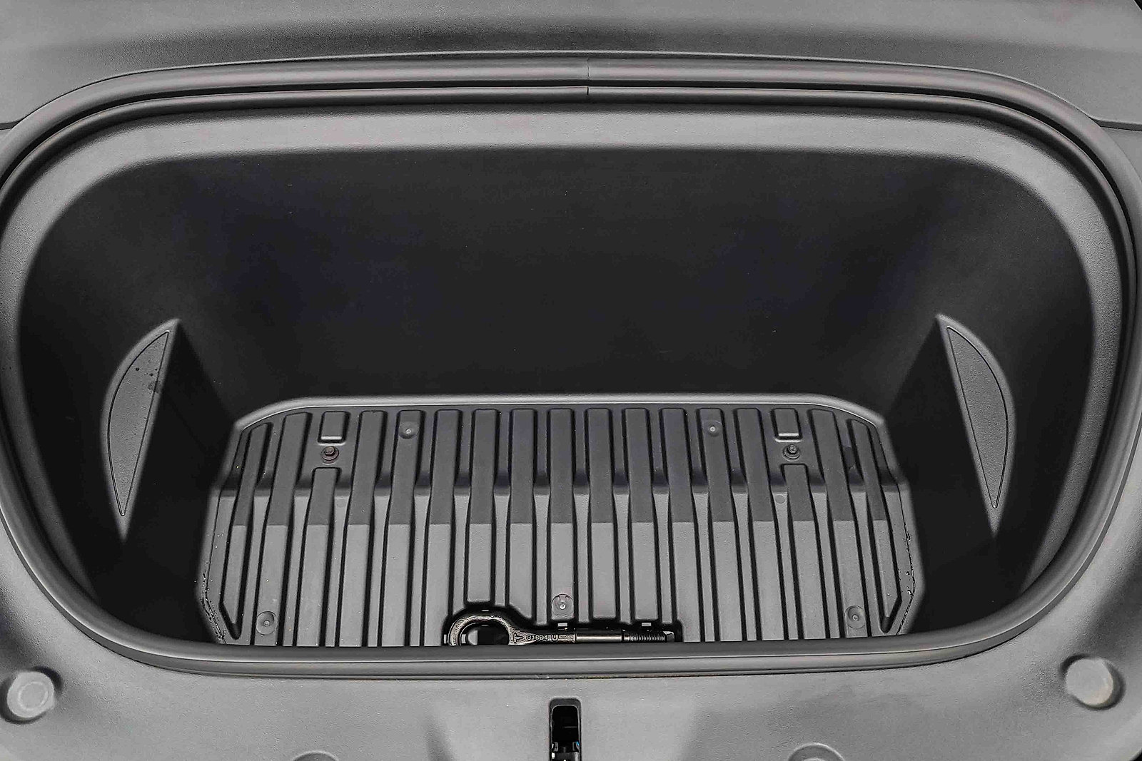 Used 2023 Tesla Model Y AWD image 27