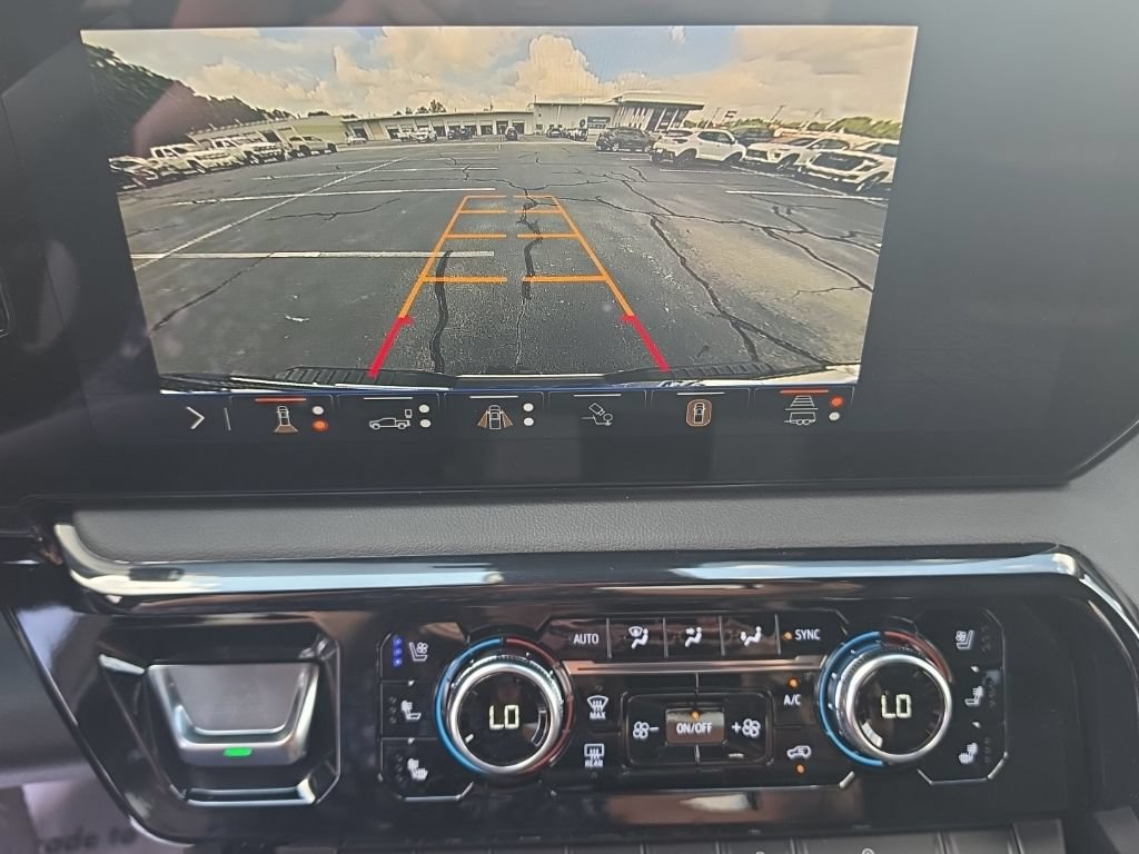 New 2026 GMC Sierra 2500 AT4 w/ LPO, Black Badging Package AWD/4WD image 26
