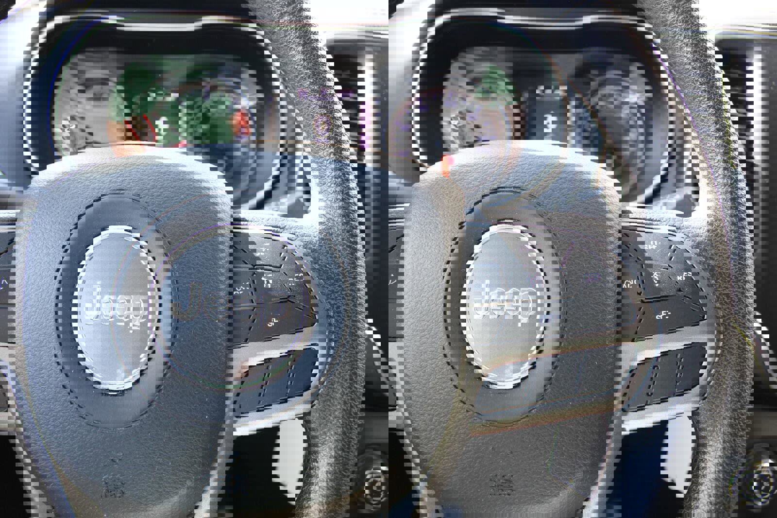 Used 2020 Jeep Cherokee Latitude image 15