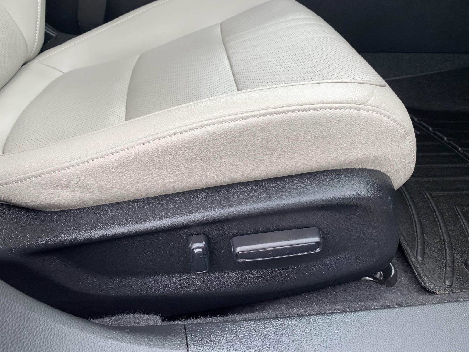 Used 2020 Honda Accord Touring image 49