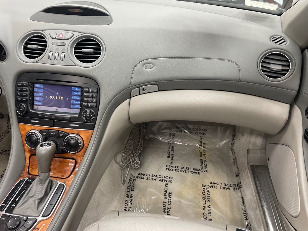 Used 2007 Mercedes-Benz SL 550 image 38