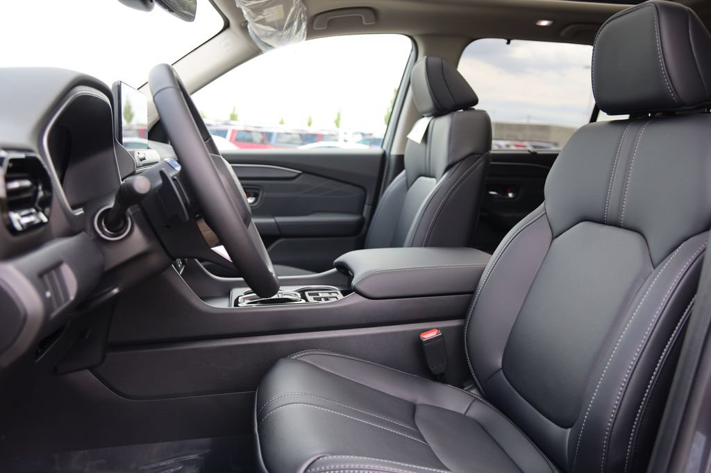 New 2026 Honda Pilot Touring image 12