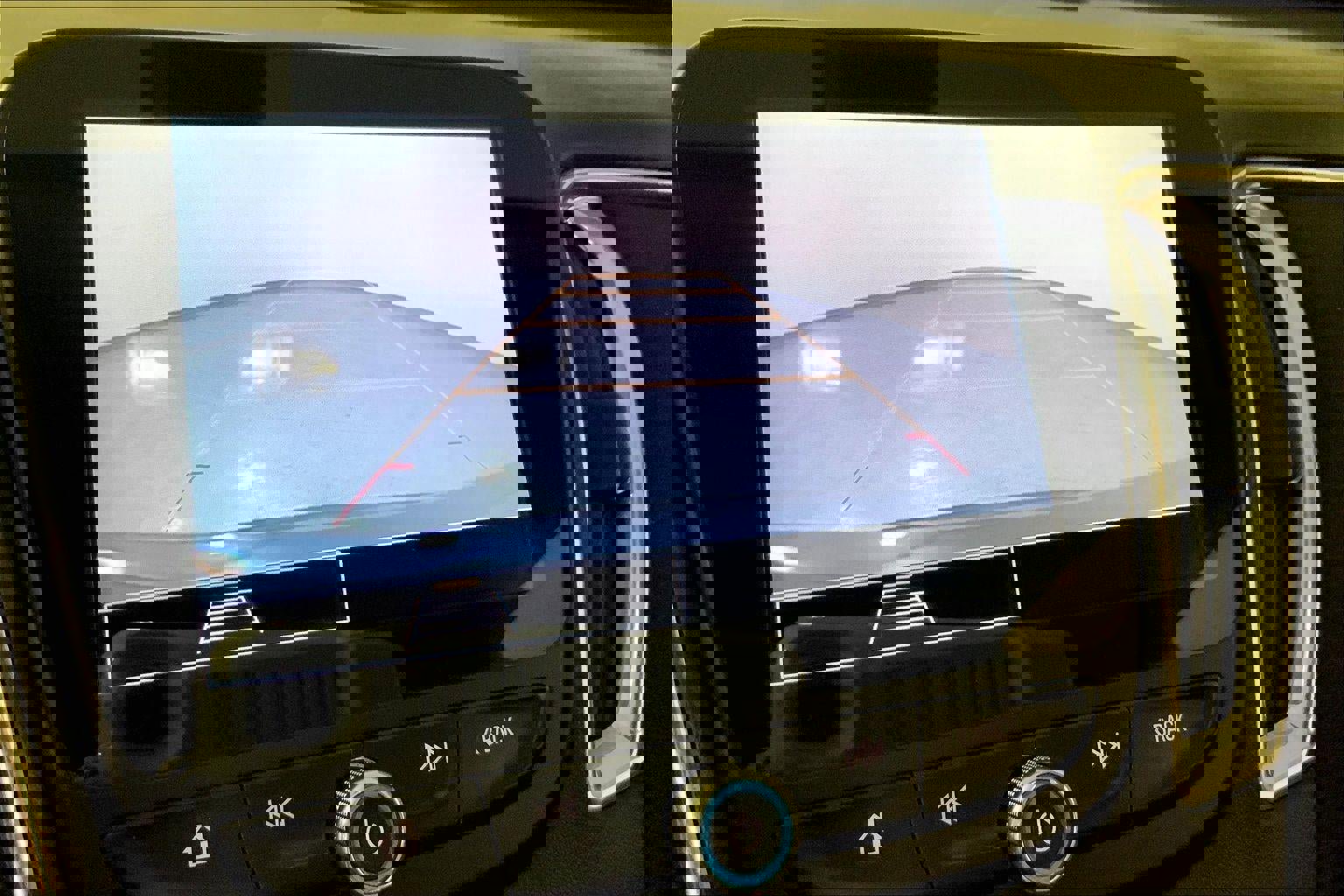 Used 2021 Chevrolet Malibu LT image 21