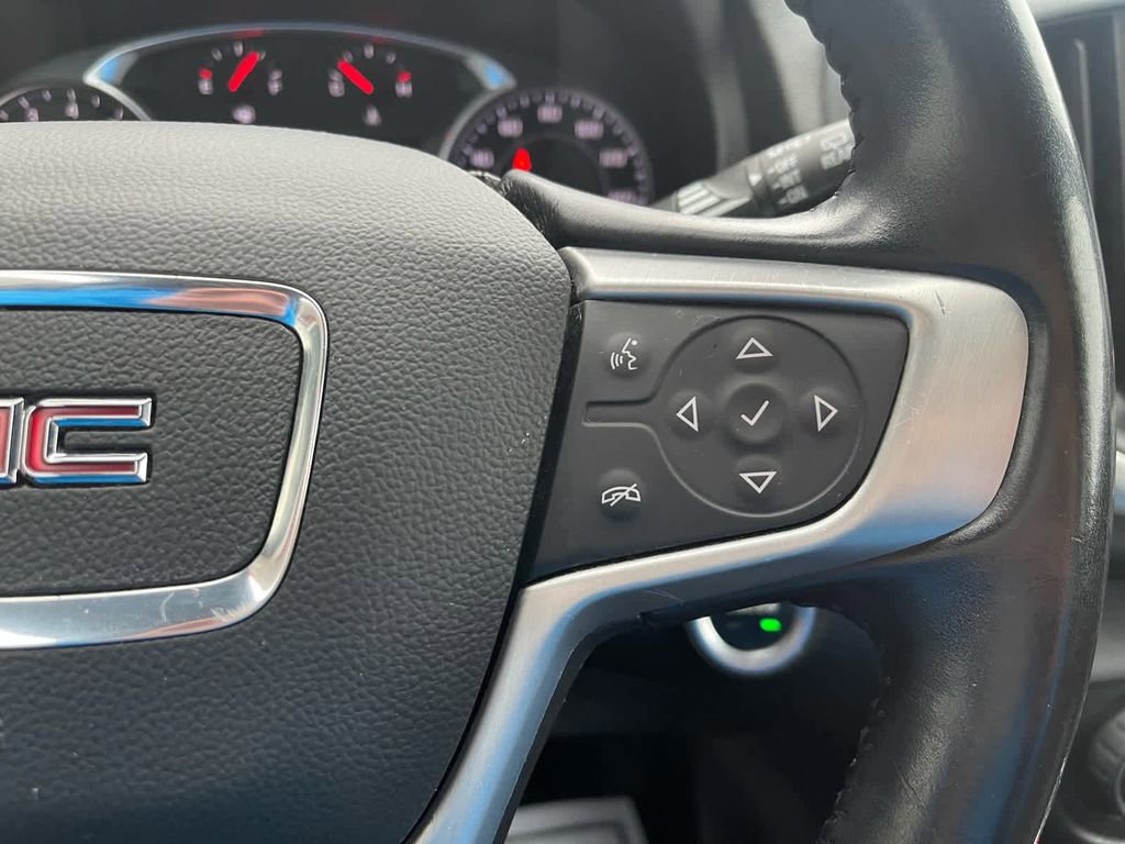 Used 2021 GMC Terrain SLE image 24