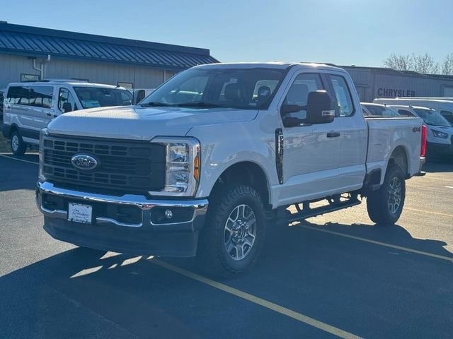 Used 2024 Ford F250 XL w/ XL Chrome Package image 8