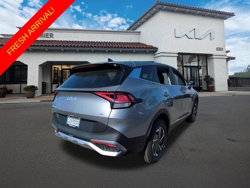 Used 2025 Kia Sportage LX AWD/4WD image 7