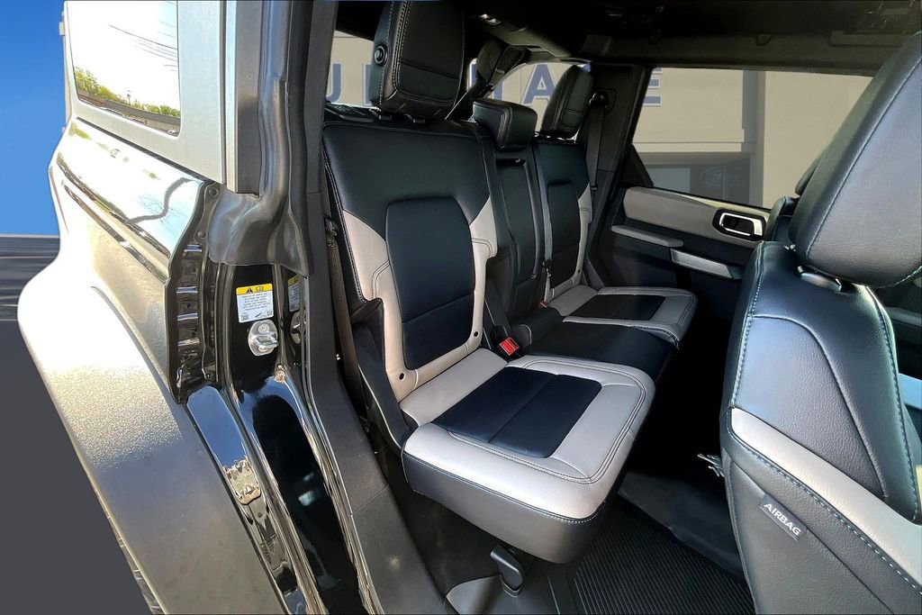 Used 2022 Ford Bronco Wildtrak image 27