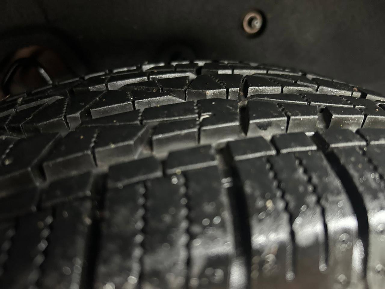 Used 2023 Toyota Sienna XLE w/ XLE Plus Package image 9