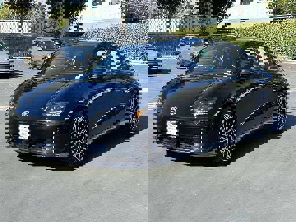 Used 2025 Hyundai Ioniq 6 SEL image 8