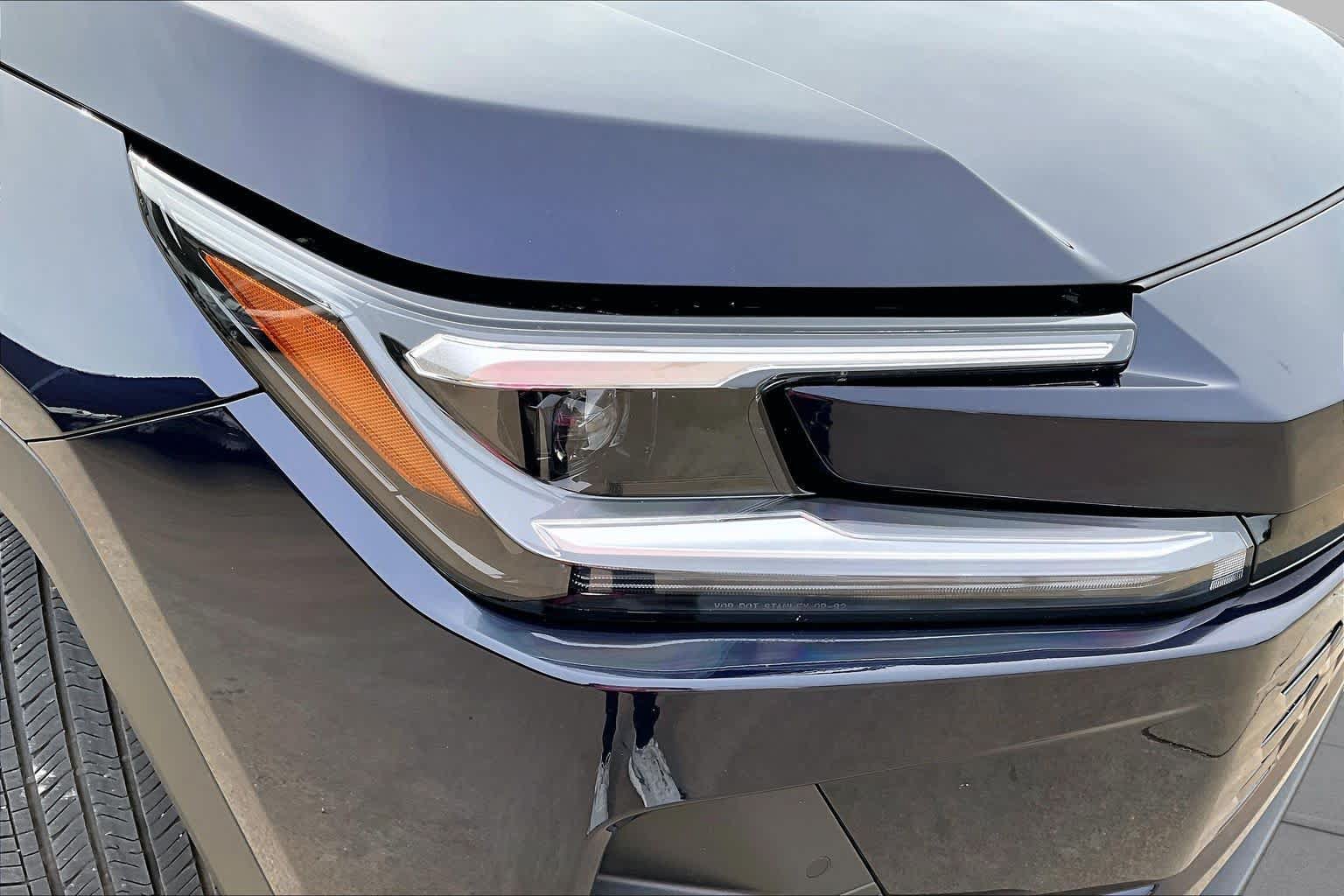 Used 2026 Toyota RAV4 XLE Premium FWD image 26