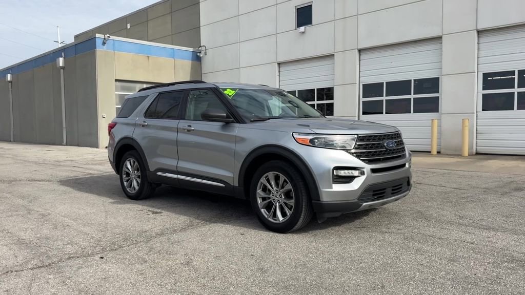 Used 2022 Ford Explorer XLT w/ Equipment Group 202A image 43