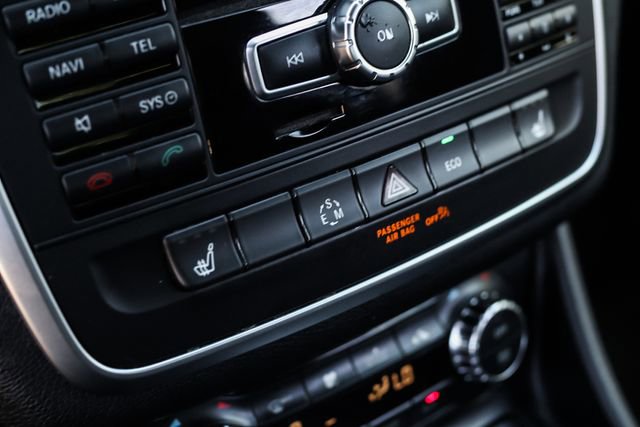 Used 2014 Mercedes-Benz CLA 250 image 30