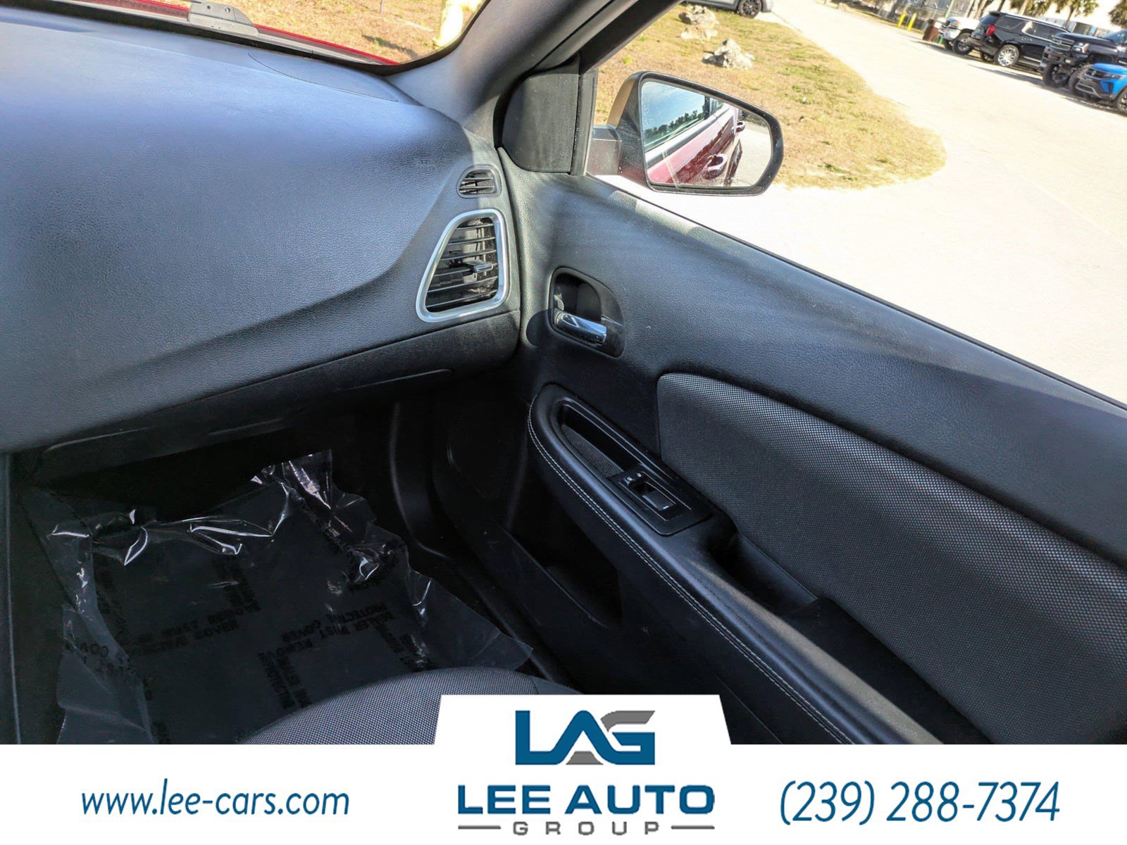 Used 2013 Dodge Avenger SE image 13