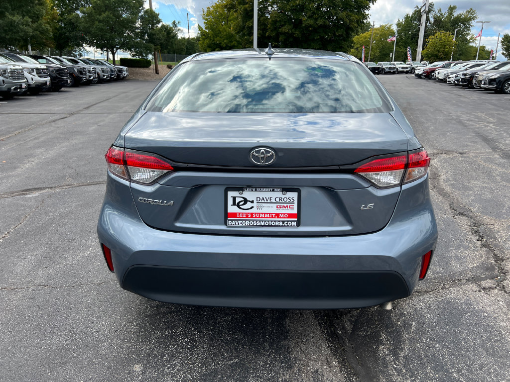 Used 2025 Toyota Corolla LE FWD image 8