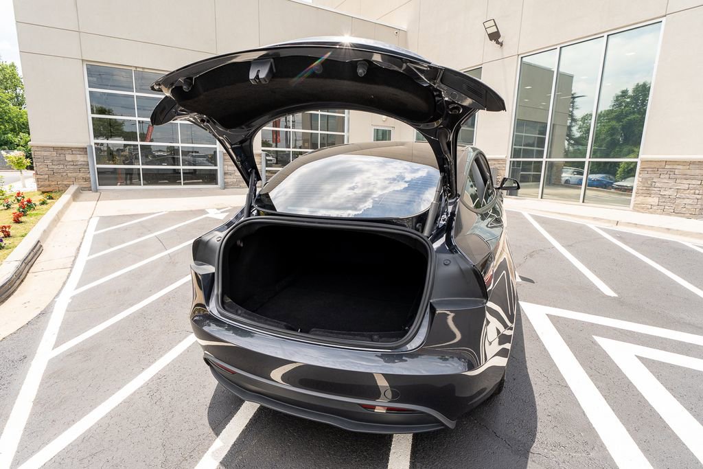 Used 2025 Tesla Model 3 RWD image 47