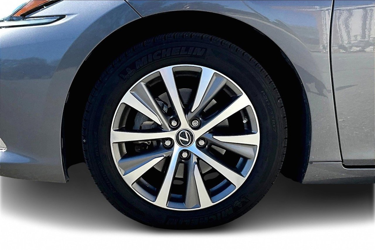 Used 2021 Lexus ES 350 w/ Premium Package image 31