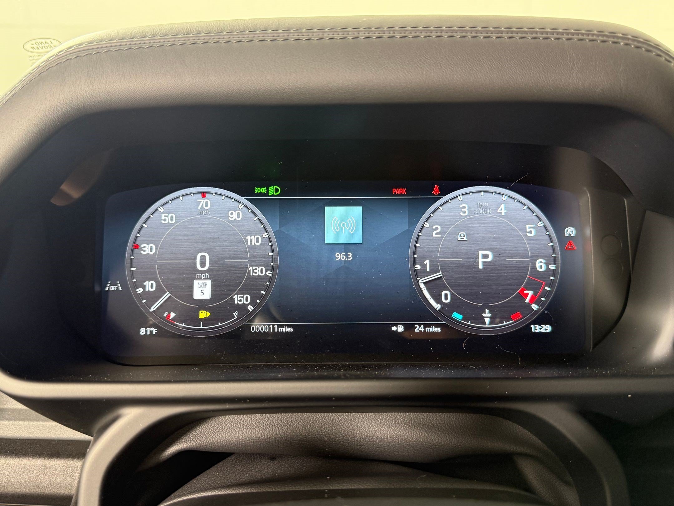 New 2026 Land Rover Defender 110 S AWD/4WD image 19