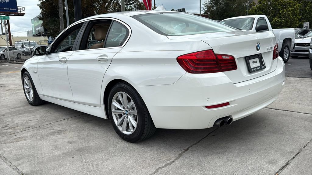 Used 2014 BMW 528i Sedan image 12