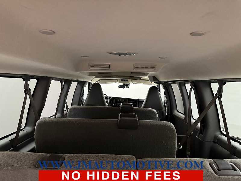 Used 2021 Chevrolet Express 3500 LT w/ LT Preferred Equipment Group image 16