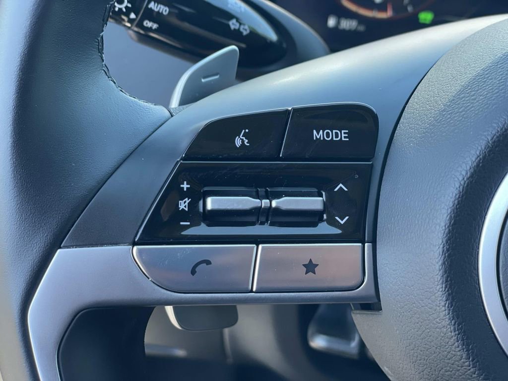 Certified 2024 Hyundai Tucson Limited image 24