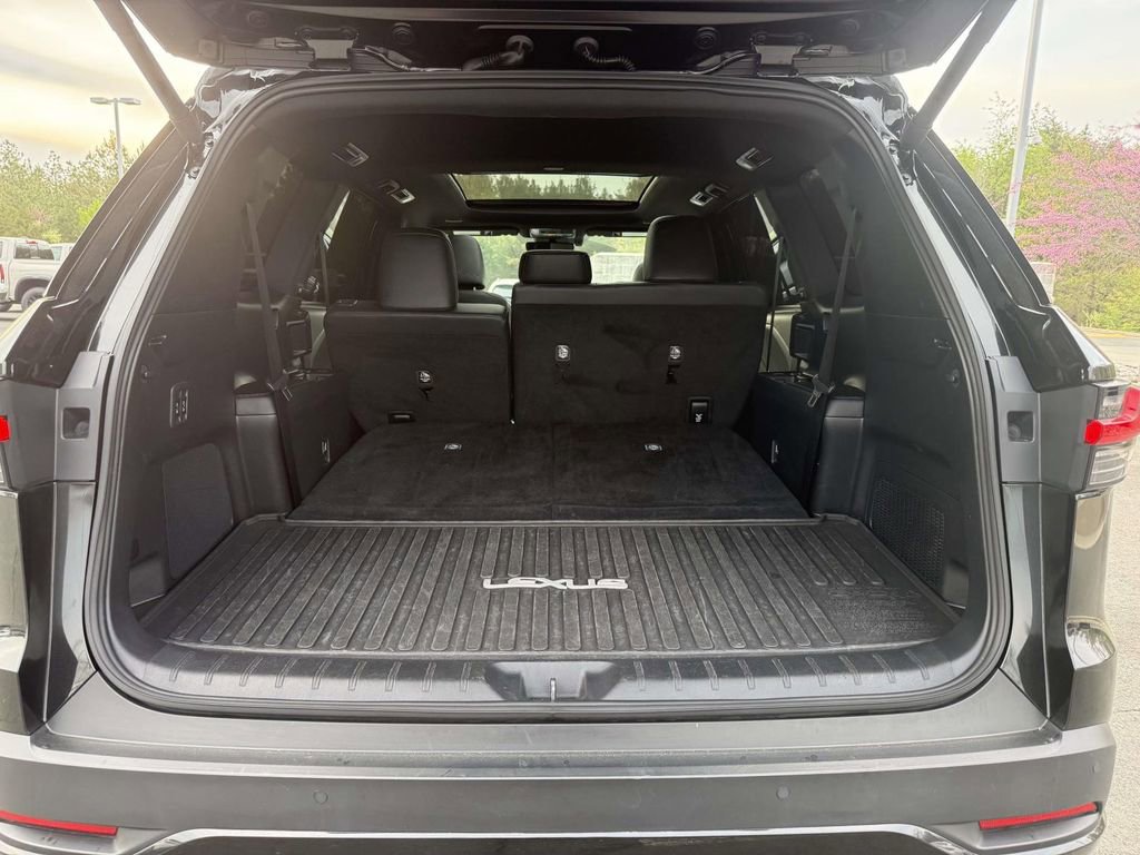 Used 2025 Lexus TX 350 AWD w/ Technology Package image 28