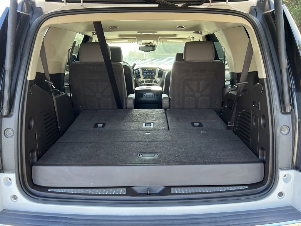 Used 2020 GMC Yukon Denali w/ Denali Premium Package image 5